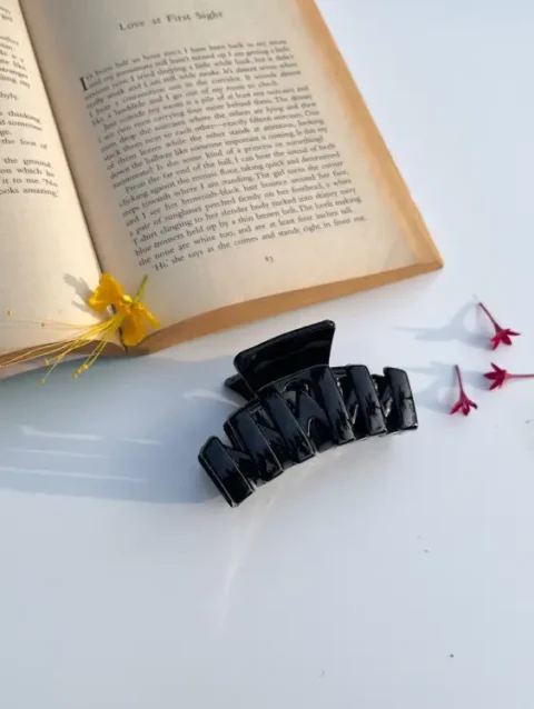 Black ZigZag Hair clutch / Claw