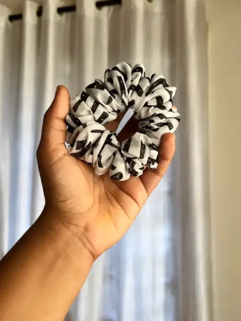 Black and white XL scrunchies