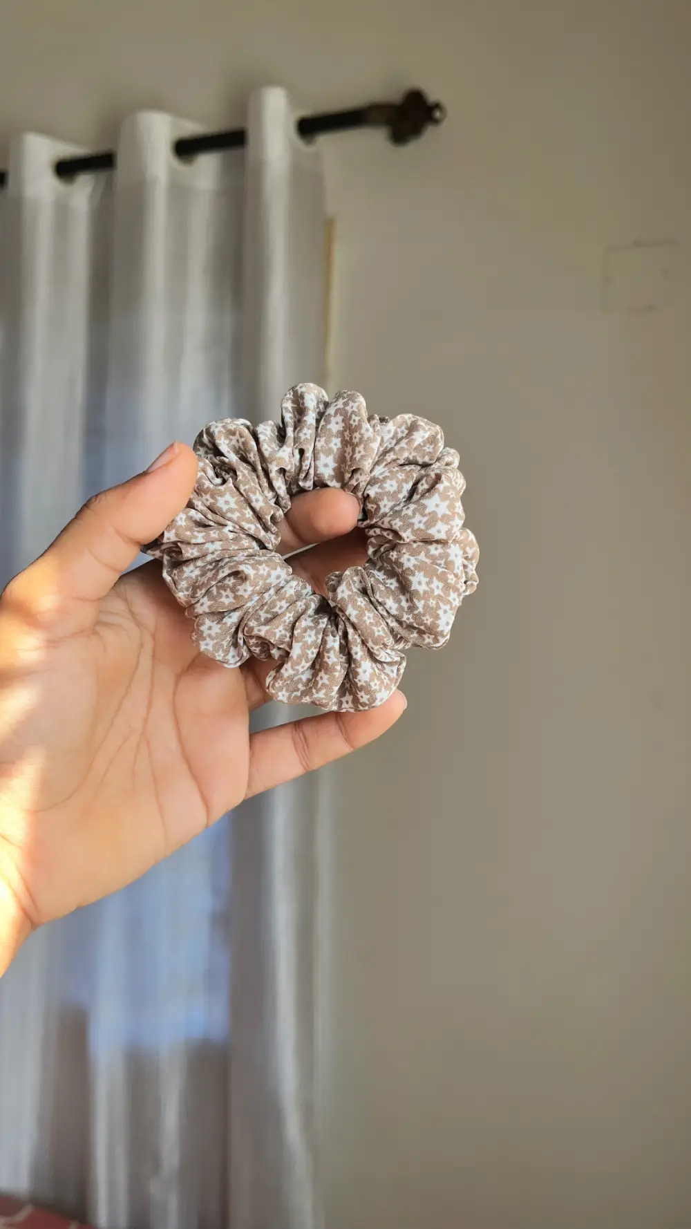 Brown print XL scrunchies
